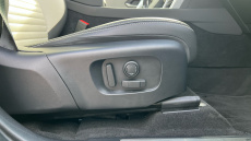 Land Rover Discovery Sport 1.5 P300e Urban Edition 5dr Auto [5 Seat] Station Wagon